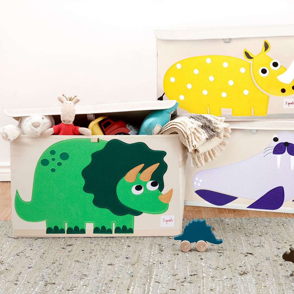 Chambre enfant avec un coffre de rangement de la marque 3 Sprouts Dino