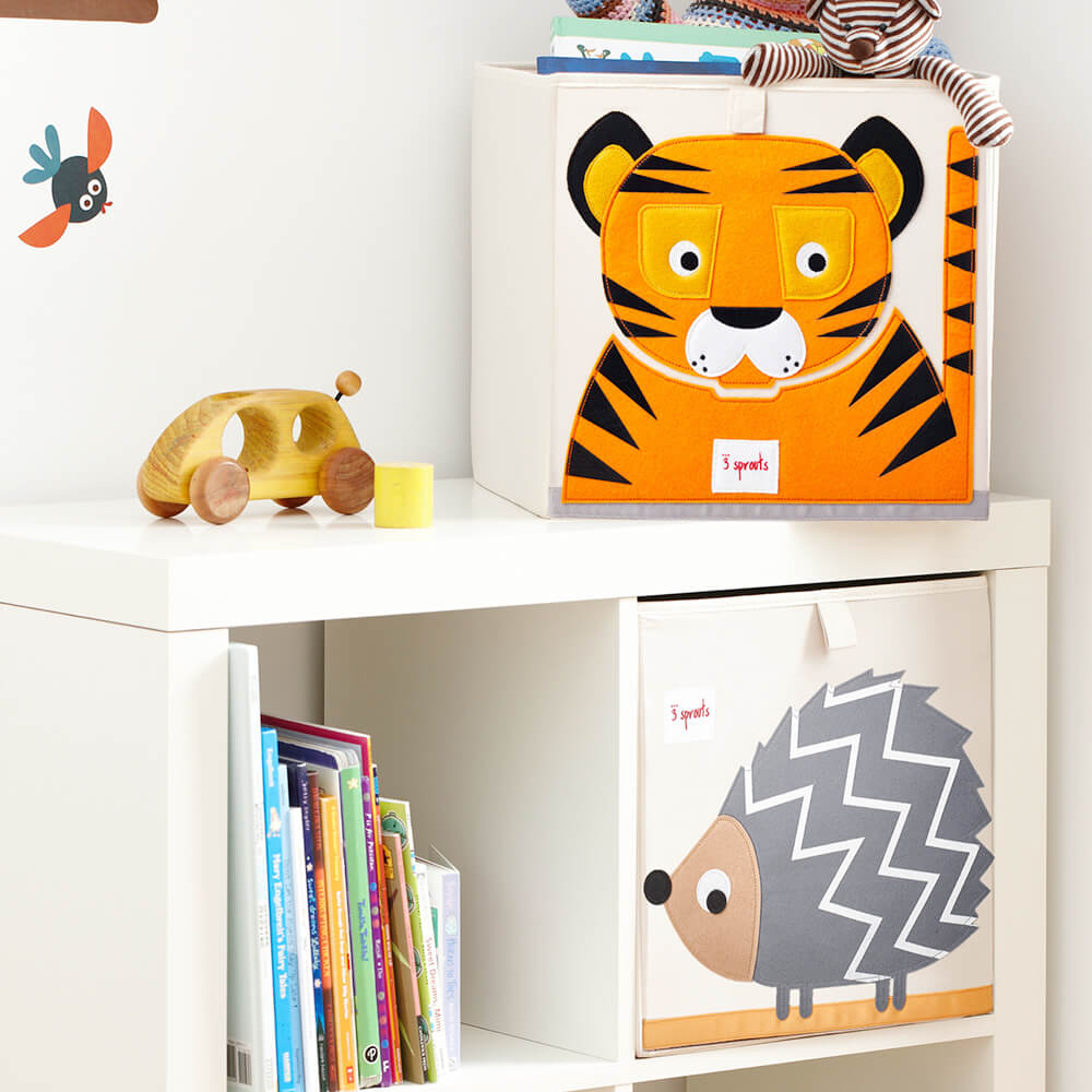 Chambre enfant avec un bac de rangement de la marque 3 Sprouts Hérisson