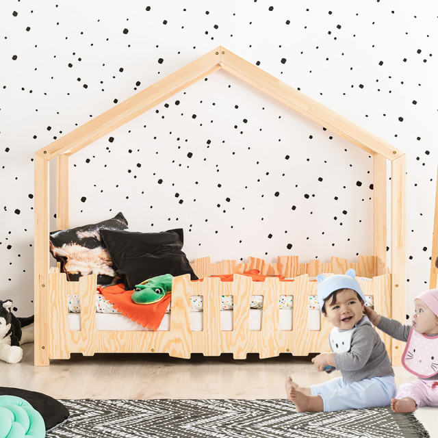 Lit cabane montessori avec barrière Selio pour bébé à partir de 2 ans