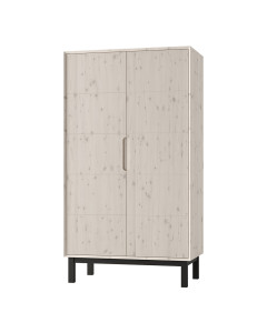 Armoire enfant en pin massif de la collection Country du fabricant Pinio